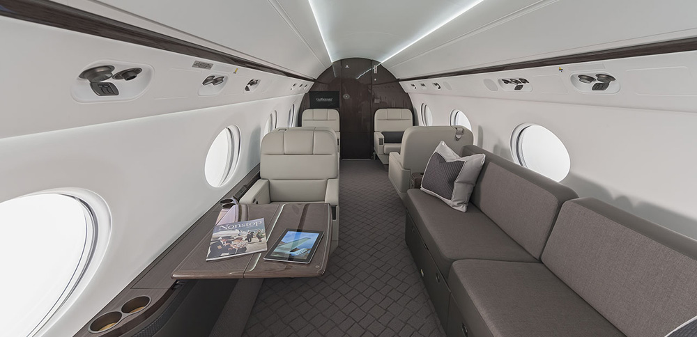 jet dell'aviazione aziendale Gulfstream G450